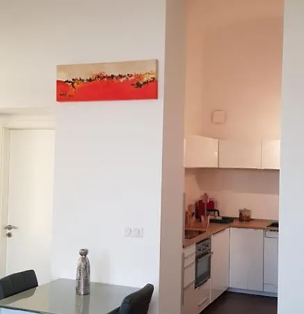 Le 5 De Trêves - Apartment